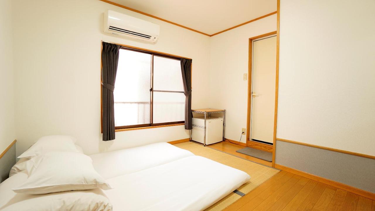 Отель House Ikebukuro Токио Экстерьер фото