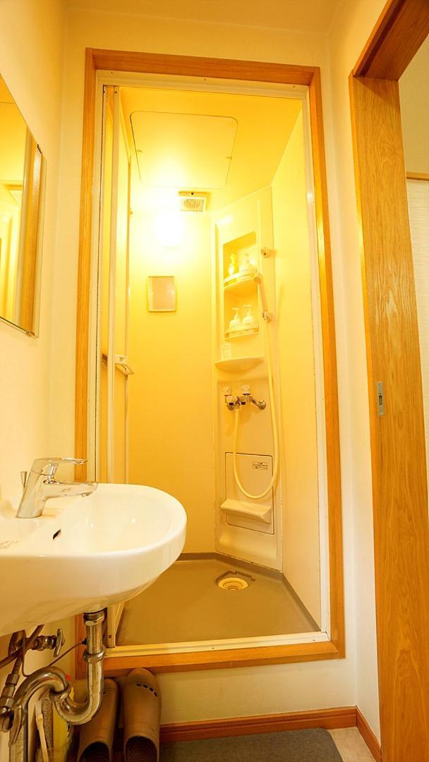 Отель House Ikebukuro Токио Экстерьер фото